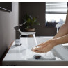 Mitigeur de lavabo HG Metropol 100 poignée manette bec court réf. 32500000