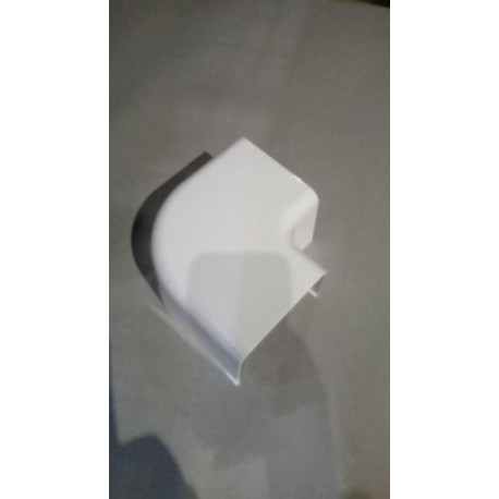 Angle apparent pour goulotte blanche 110x75mm Réf. 1207CP-W