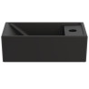 Lave-mains 37 x 21 cm Tempo noir Mat, en grès fin, version gauche. 1 trou central pour la robinetterie. Sans trou de trop-plein. Fixation murale par 2 tire-fonds non fournis Réf : E2113V3