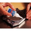 Colles cyanoacrylate